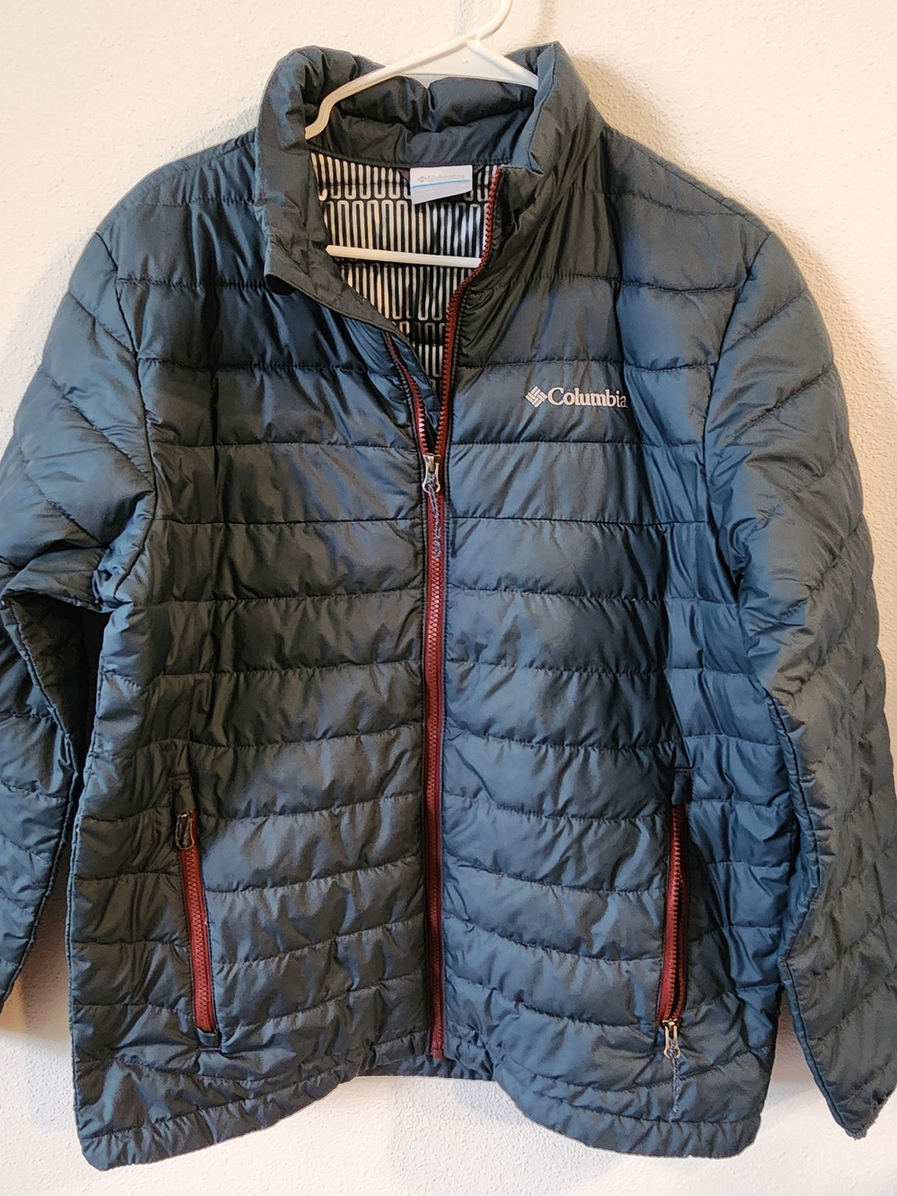 Columbia Slate Blue Quilted Puffer Jacket with Red Zippers